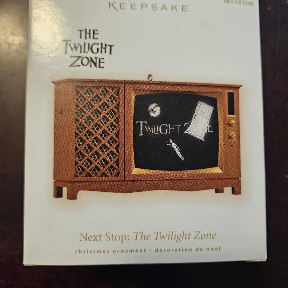 2009 Hallmark Keepsake Twilight Zone Decoration - Picture 3 of 4